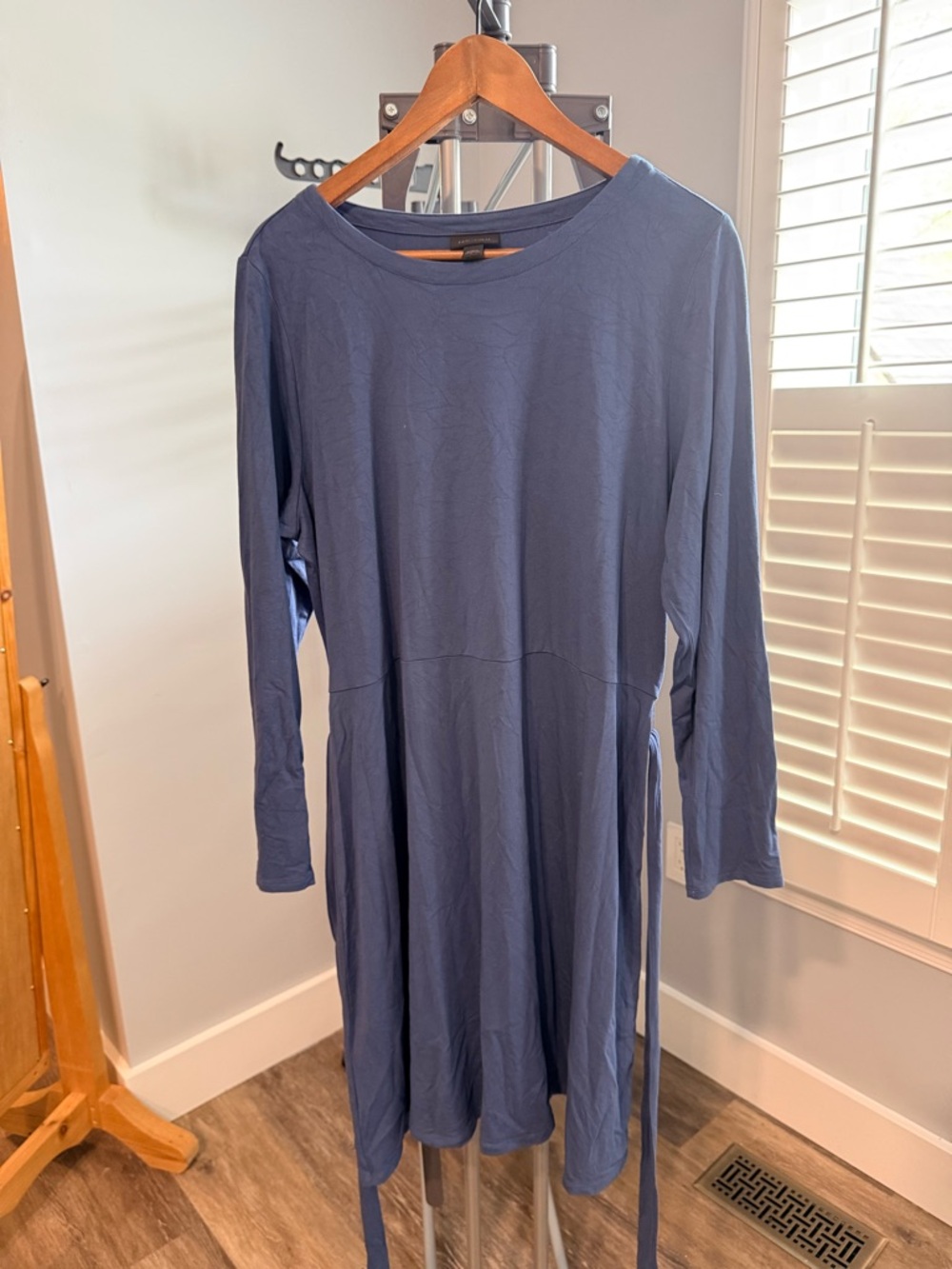 J. Jill Wearever Collection: Long Sleeve Navy Tie-Waist Dress